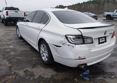 2013 BMW 528I из США, поврежденный, VIN WBAXG5C54DDY36209